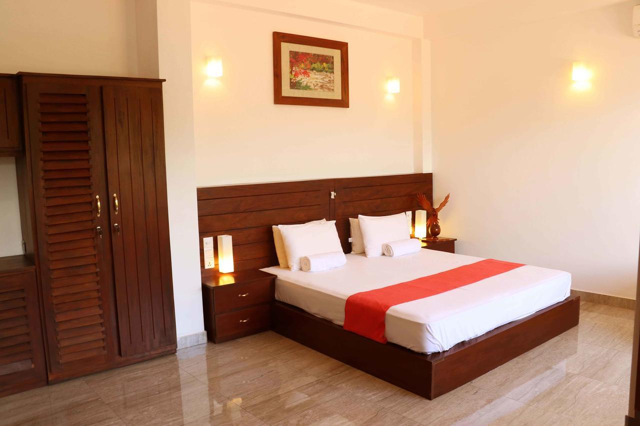 Villa Royce Kandy Exterior foto